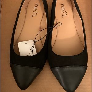 Black Flats size 6